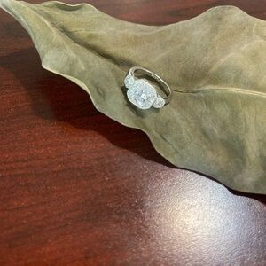 Stella & Dot Silver Ring Classic Design